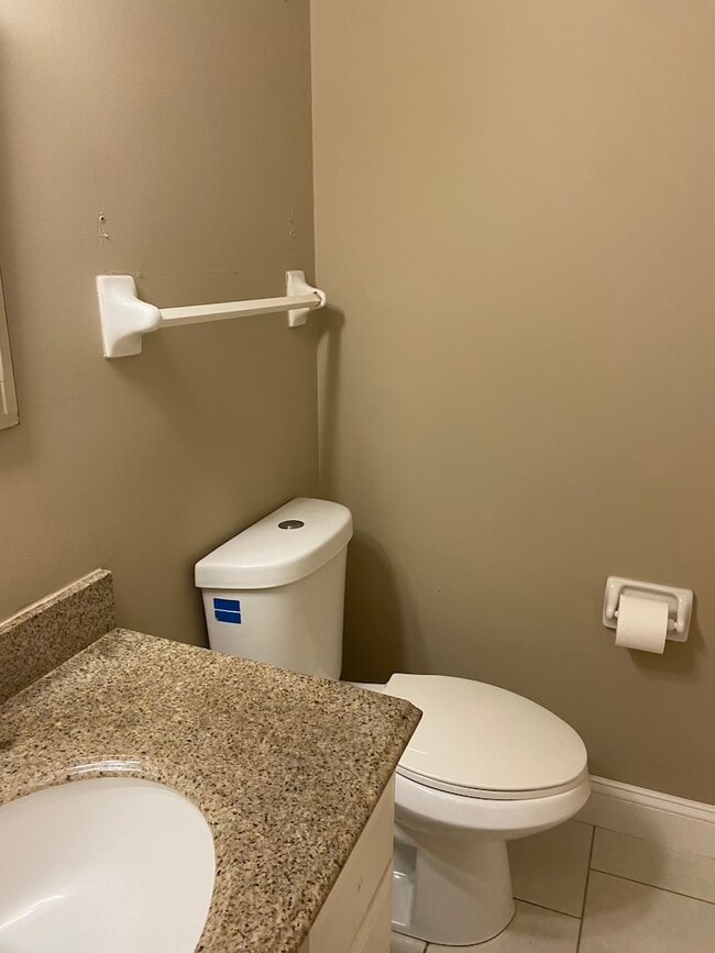 Photo - 4 Holdsworth Ct