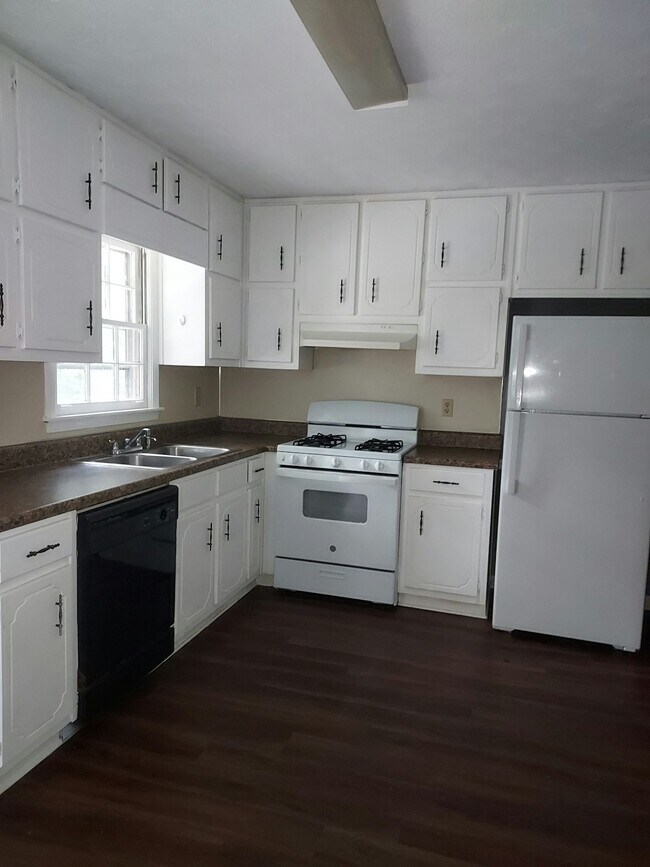 Photo - 72 April Ave Unidad 76