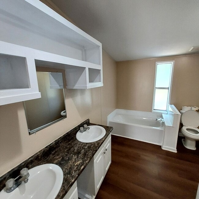 Photo - 2 Live Oak Ln Unit 2 LIVE OAK LANE