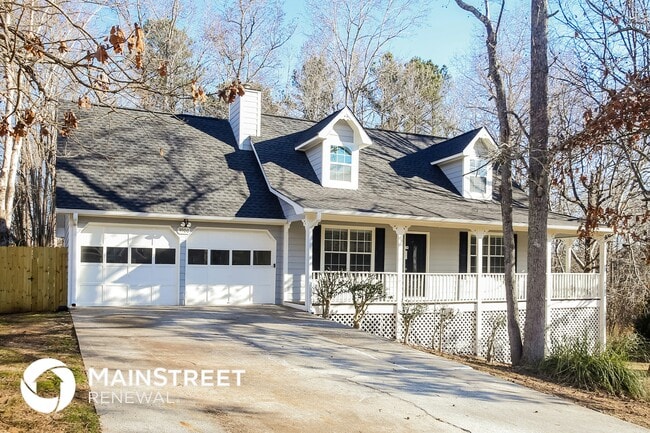 Building Photo - 3900 Saddlecreek Dr