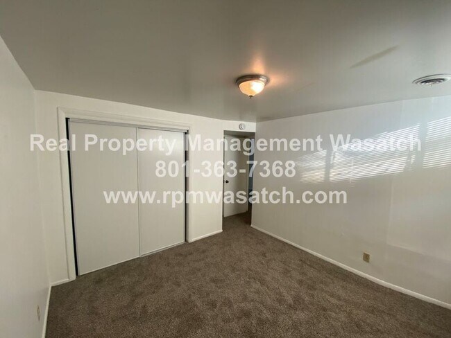 Photo - 448 Penney Ave S Unit # C