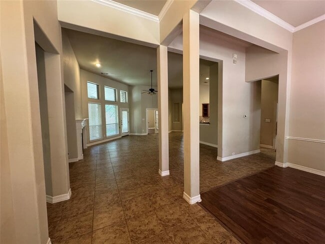 Photo - 1220 Pine Forest Cir