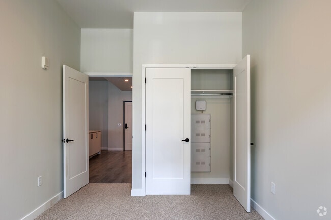 1BR, 1BA - 791SF - Bedroom - WYE Flats