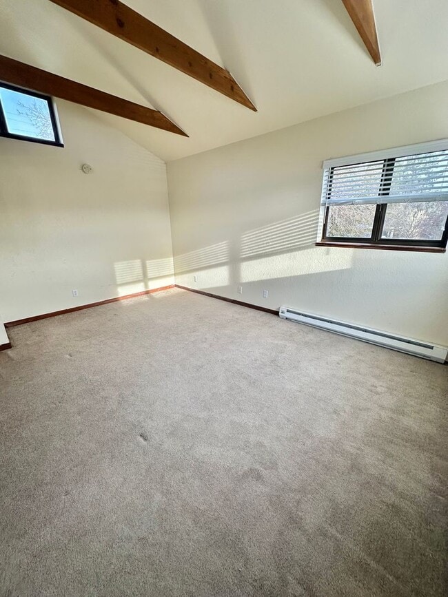 Photo - 1 Bedroom 1 bath Loft Style Single Family ...