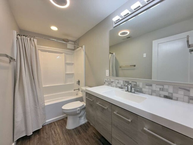 Photo - 6606 S Springview St