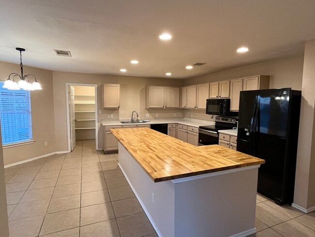 Photo - 4406 Cisco Valley Dr