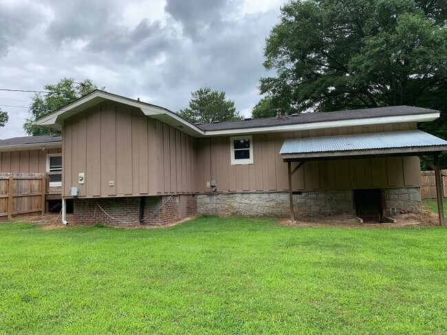 Photo - 3337 Lenora Church Rd