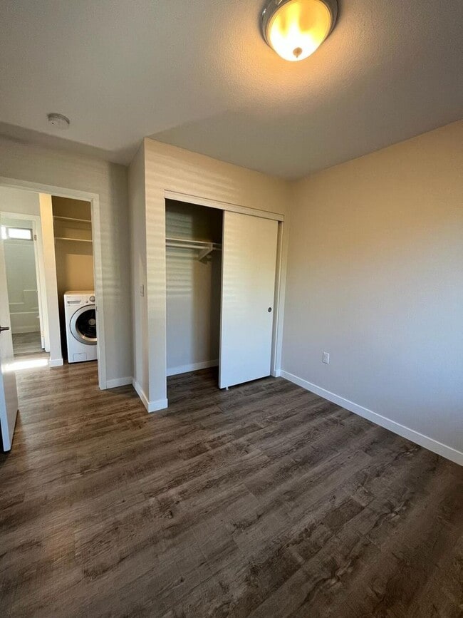 Photo - 2218-20 Langmuir St Unit 2218