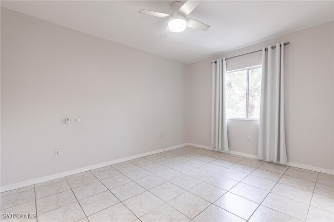 Building Photo - 6490 Aragon Way Unit 306 Rental