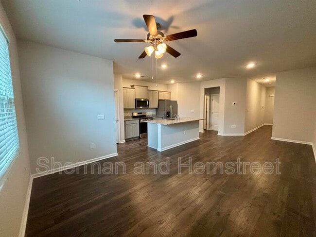 Photo - 934 Quaint Parish Cir