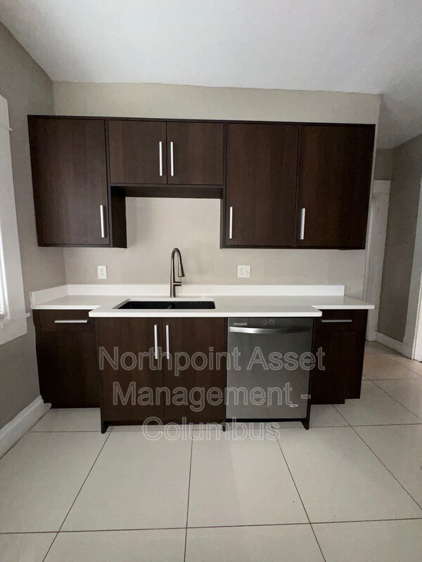 Photo - 396 E 12th Ave