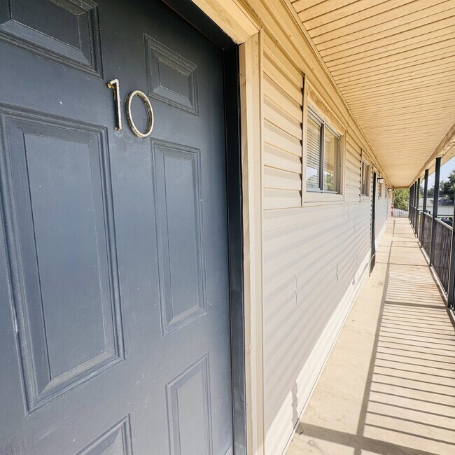 Spacious 2-Bedroom | 1 Bathroom Apartment at The Legacy in Nederland, TX!