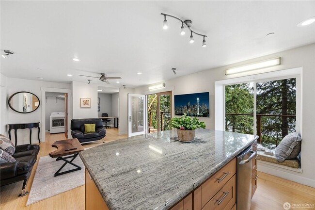 Photo - Elevated 2-Bedroom Home with Lake Sammamish Views
