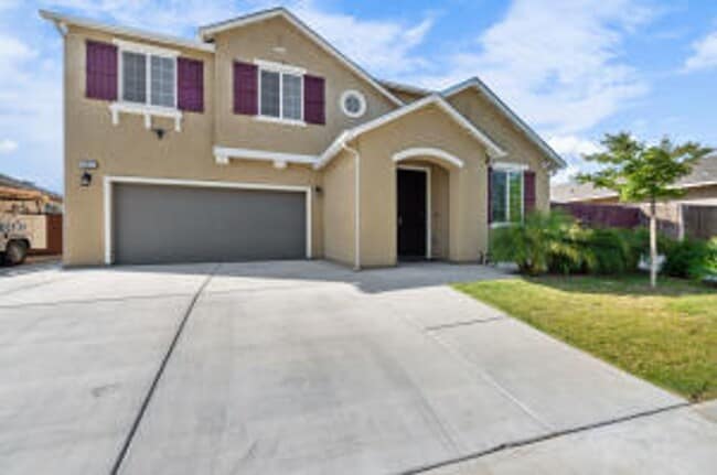 Photo - Beautiful home in desirable neighborhood for rent in Visalia CA