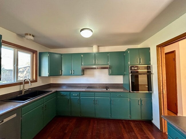 Photo - 1XMC3222 Unidad A