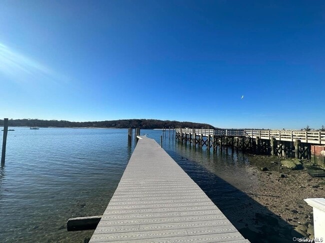 Photo - 147 Woodbine Ave Unit 1N