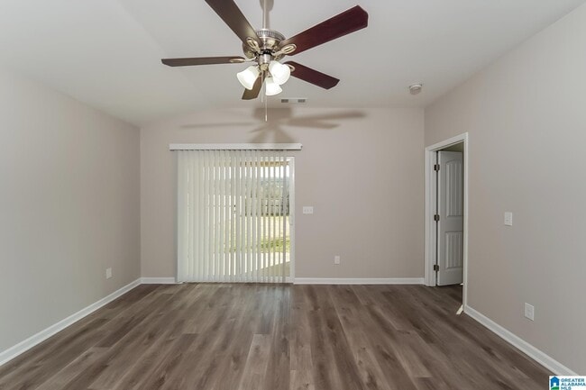 Photo - 215 Morning Mist Ln