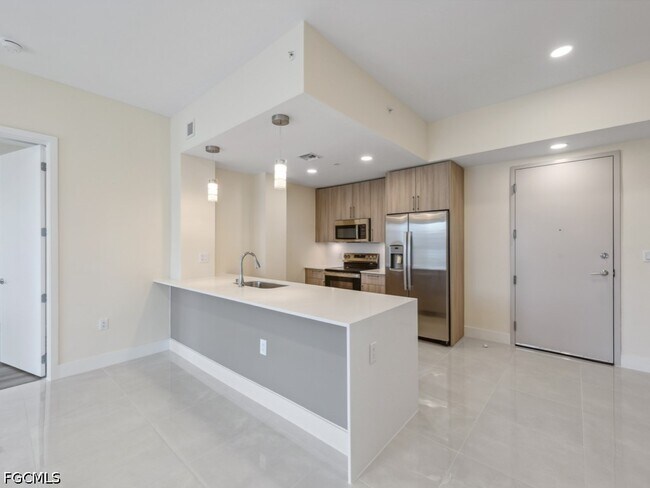 26589 Rosewood Pointe Dr Unit 306