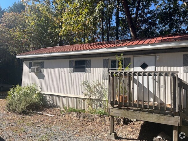 Building Photo - 1 Bedroom 1 Bath, Mobile Home in Fearringt...