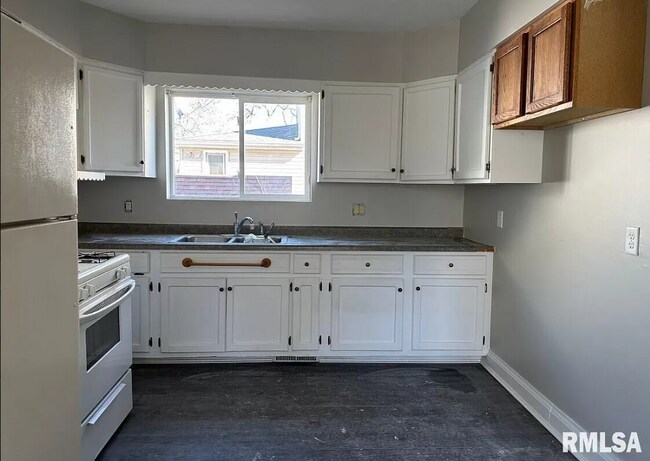 Photo - 4011 7th Ave Unit 2