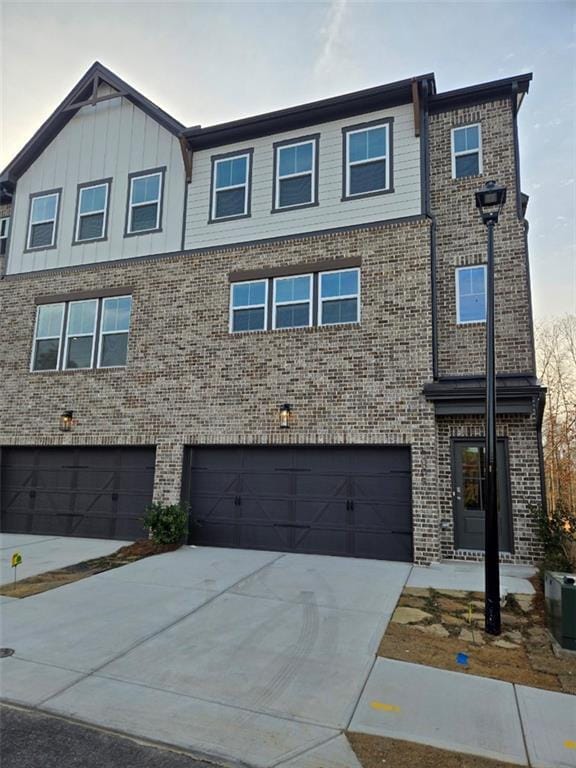 Photo - 6009 Haviland Aly