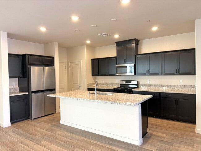 Photo - Modern West Sacramento Home Now for Lease