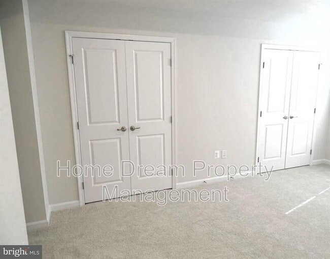Photo - 1024 Trestle Dr