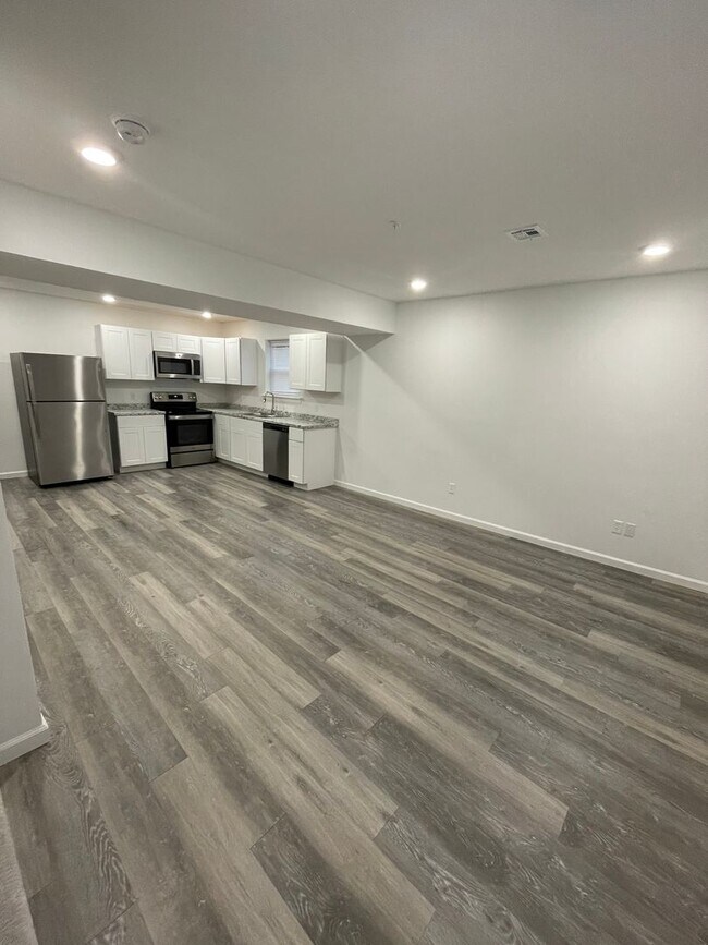 Photo - Townhomes Now Available in Strafford MO!
