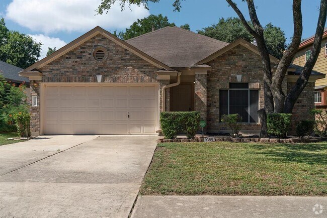 Building Photo - 2100 Desco Dr Rental