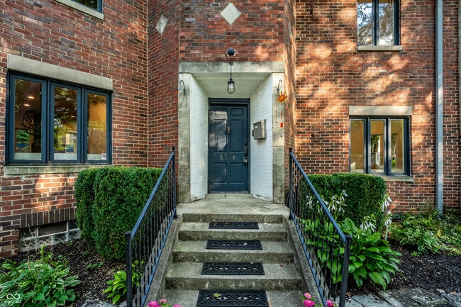 Photo - 5758 Wildwood Ave