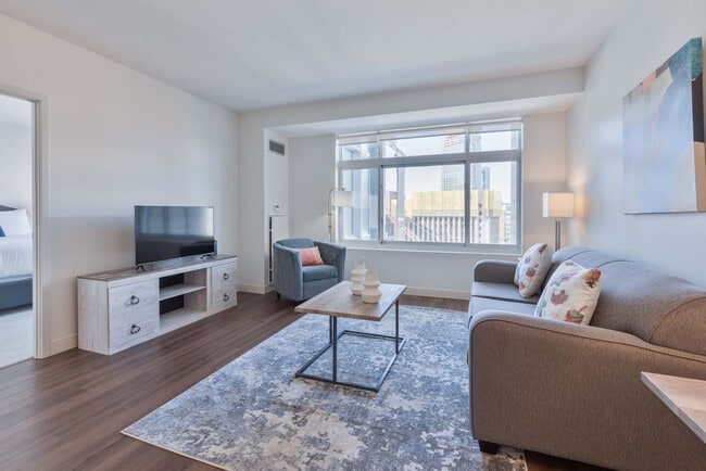 350 Third St Unit SI FL8-ID1345373P