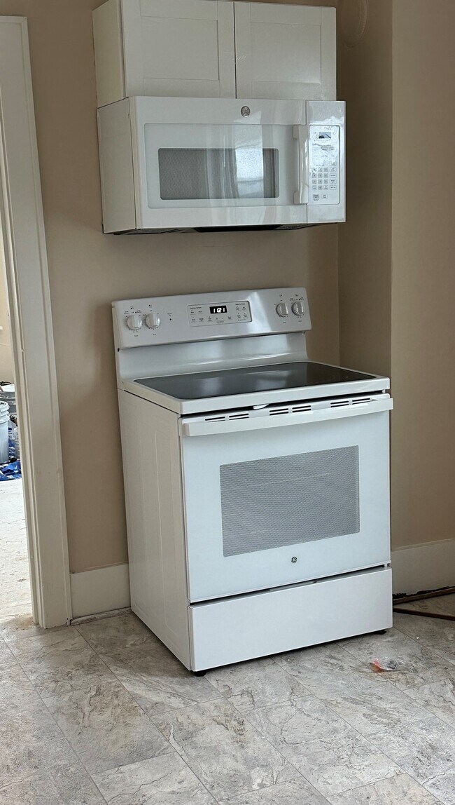 Photo - 15 LLC-77 Sailly Avenue Unit 201