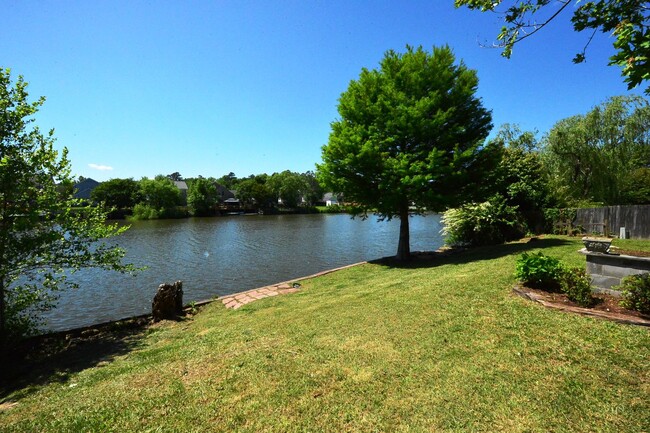 Lakefront Ranch in Virginia Beach! - Lakefront Ranch in Virginia Beach! Casa