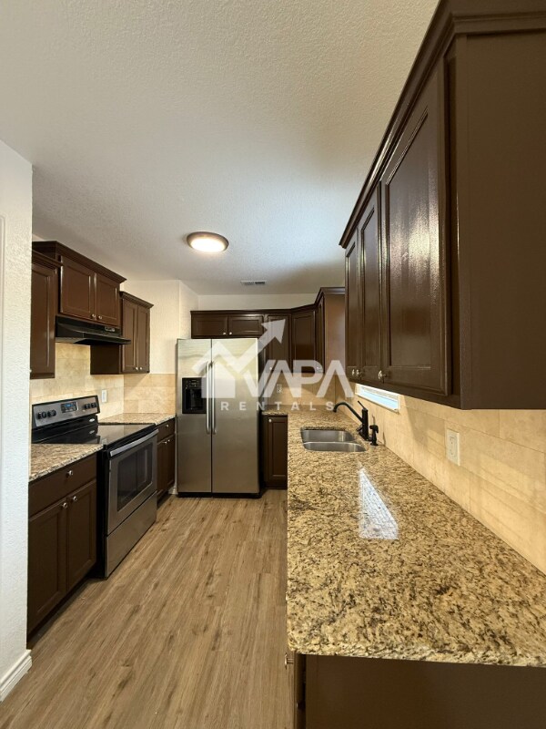 Photo - 4718 Saddle Ridge Casa