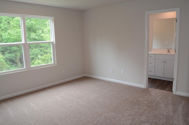 110 Chandler Ct