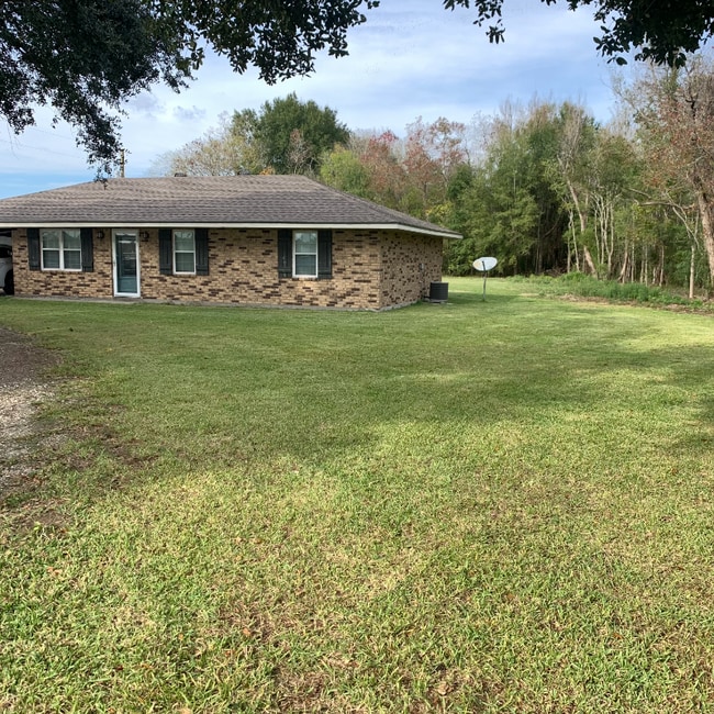 Photo - 214 Ed Thibodeaux Rd