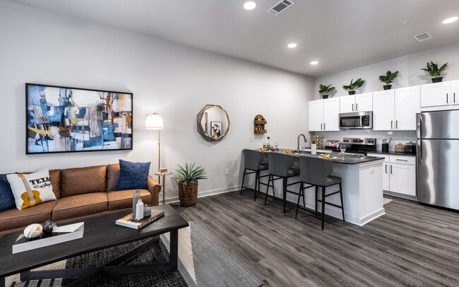 Apartamento modelo - Overture River District 55+ Active Adult A...