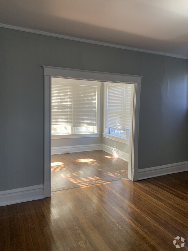 Building Photo - McPherson Unit 1 E Rental