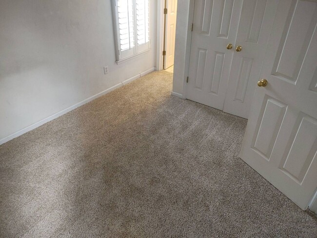 Photo - 1517A Parks Ave