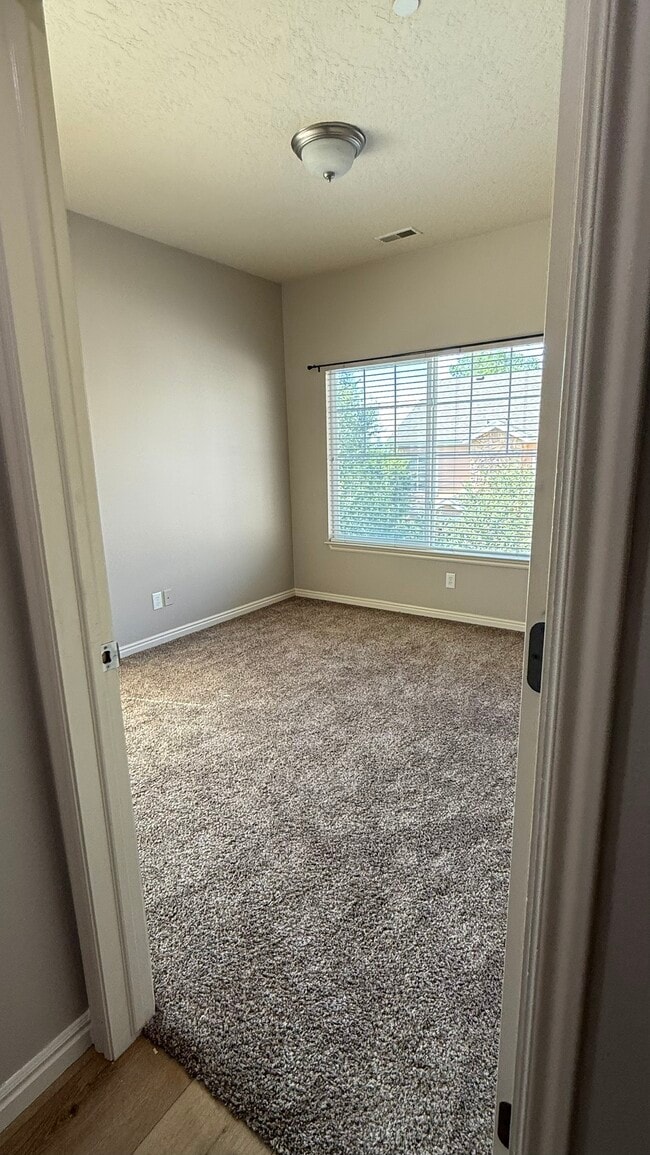 Photo - 1174 S. Meadow Fork #6 Unit Bed 2