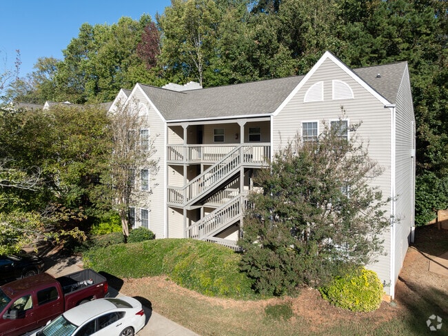 Photo - Enclave at Oakhurst