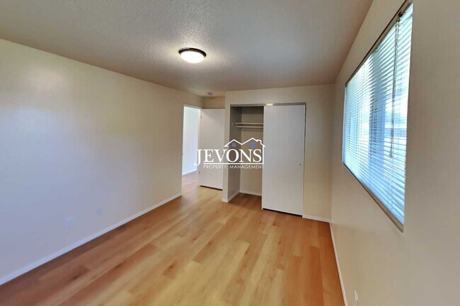 Photo - 404 S 81st Ave Unit 2