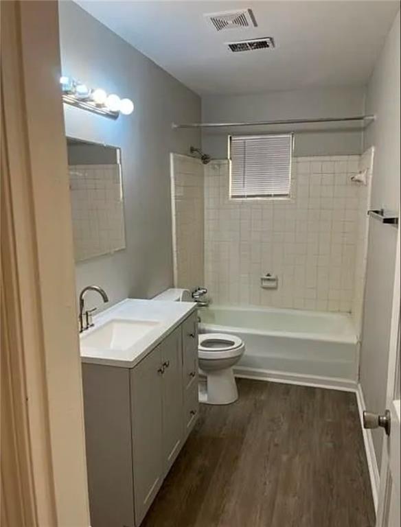 Photo - 848 Wilson Cir SW