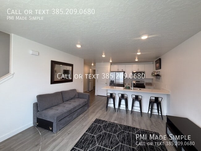 3901 Buckland Dr