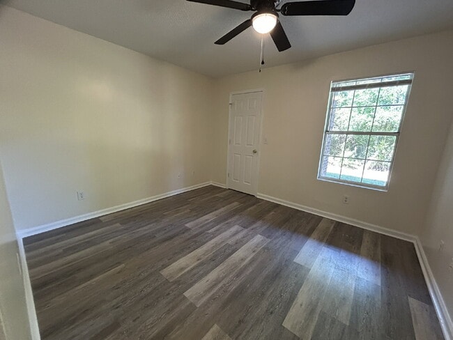 Photo - Condo for Rent Unit 123