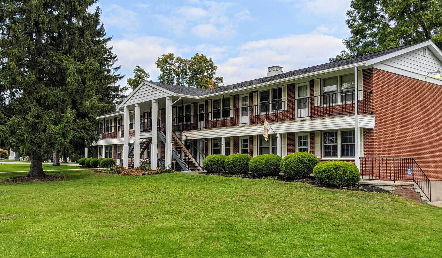 Photo - 16 E South St Unit 3B