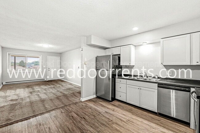 Photo - 10309 Medallion Dr Unit 214