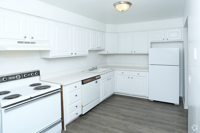 Photo - Willow Tree Apartments