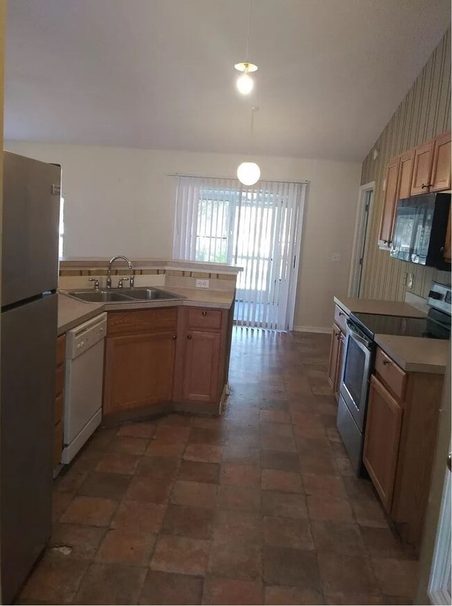 Photo - 14169 Spring Hill Dr