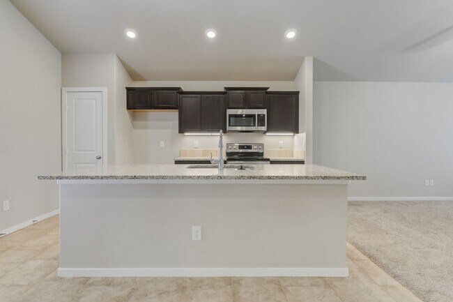 Photo - 1/2 off First Months Rent! Wonderful 3/2/2...